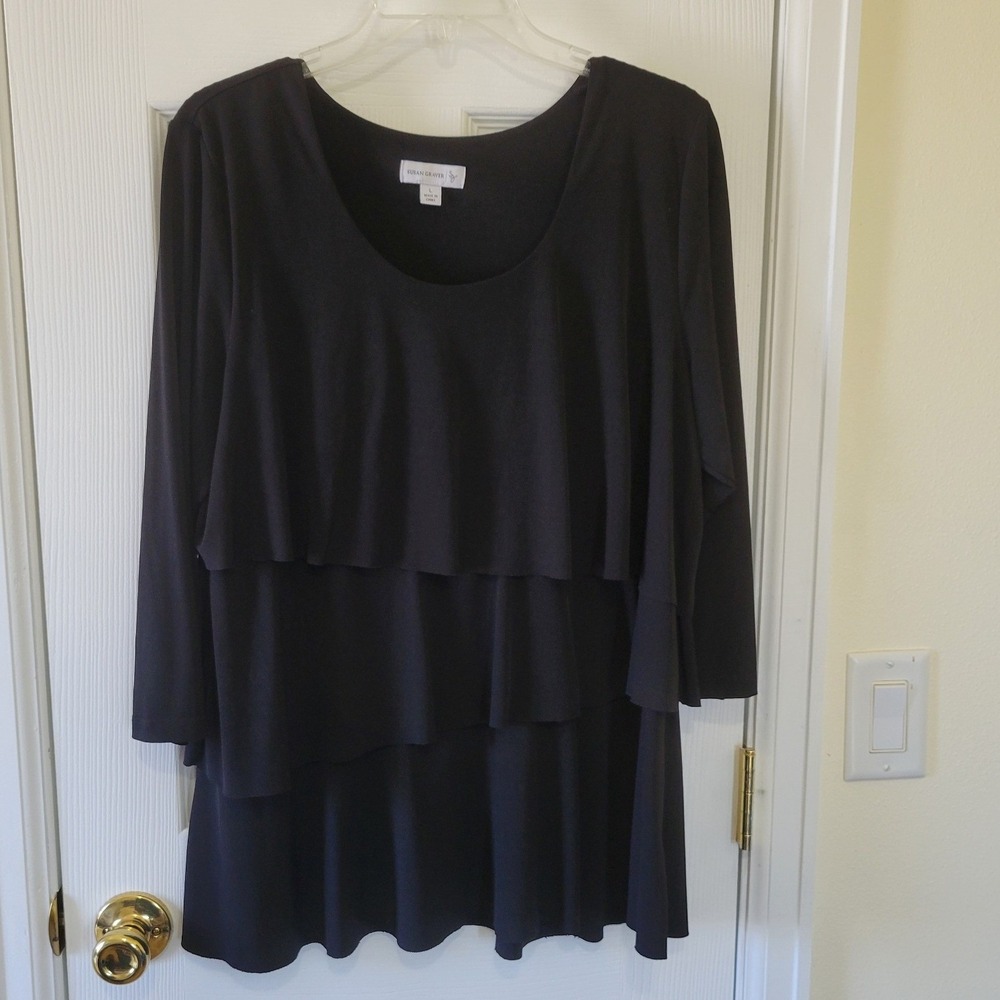 Susan Graver Black Liquid Knit Tiered Ruffle Tunic Top 3/4 Sleeve Scoop Neck L